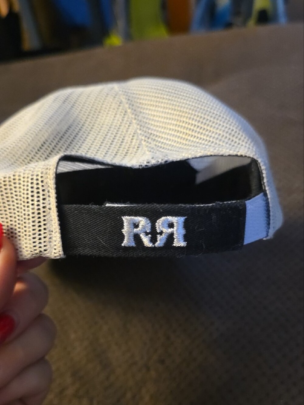 Hat - Men's Accessory - Picture 2 of 3